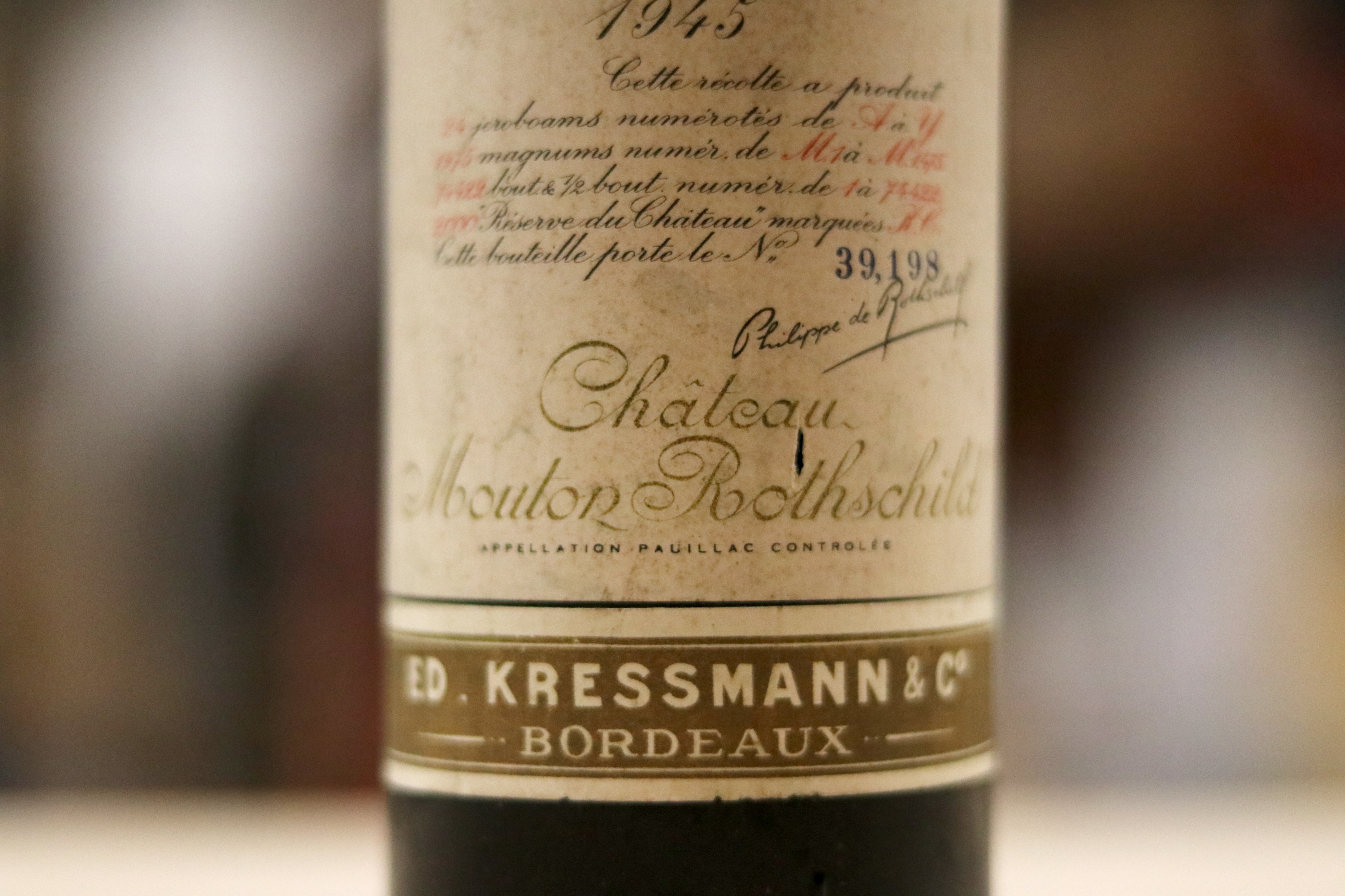 Nærbillede af Château Mouton-Rothschild etiket